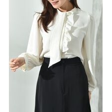 インタープラネット(INTERPLANET)のポーラフリル＆チーフタイ袖２ＷＡＹブラウス