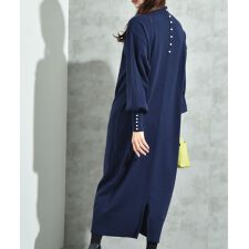 インタープラネット(INTERPLANET)の袖口ＢＡＣＫパールデザインニットワンピース