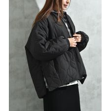 インタープラネット(INTERPLANET)のウェーブキルトＺＩＰブルゾン