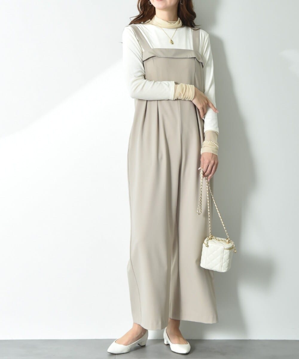 新品タグ付き　La Hutteラ・ユット オールインワンspick&span La Hutte / ラ・ユット オールンワン | スピック＆スパン(Spick and