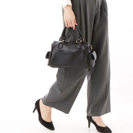 [^:904002]{v2wayV_[obOBfUCƎ[͂ˑu{vvobOłBobȎOʂƔwʁATChɃ|Pbg̗pA[͂ɂDĂ܂Bʋ΂ɂ͂AItV[ł̗sVbsOɂgՂ傫łB_炩ǋA{vVNU[gp܂BȂ₩AՂӎ܂V_[obOłBV_[xgtŁAR[fBl[gɍ킹̂|CgłB