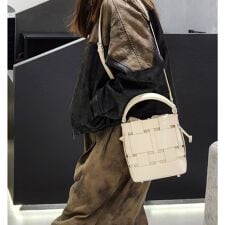 編み込みショルダー　2wayバッグ　トートとしても活躍