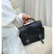 トミエコ(Tomieco)の羊革　スクエア　バッグパッグ　2wayトートバッグ