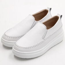 トミエコ(Tomieco)の本革　かがりステッチ　スリッポンデザイン　軽量でふかふかクッション