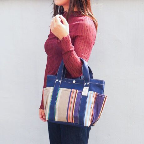 [^:U113B242]iɂĂ͐An̎gpӏɂ蕿̈ʒufڎʐ^ƈقȂꍇ܂Bʐ^1ڂ̃J[͂܂B3.4ڈȍ~̌fڎʐ^́AJ[قȂꍇ܂dl̎QlƂĂByiɂāzlCԃACeSTCYBB5TCY傤Ǔ傫ŁAigɂ߂łByɂāzMARIE Taupe^}[g[vI[i[fUCi[SĂAEL^̖Â̖OhMARIE^}[h疼ÂꂽnBƂĂŋΕׁA^ʖڂȏ̎qłB炵Ɖ́A܂ɐFƂǂ̐FMl܂̂悤łBVbNȒɁAȈʂ˂nłB