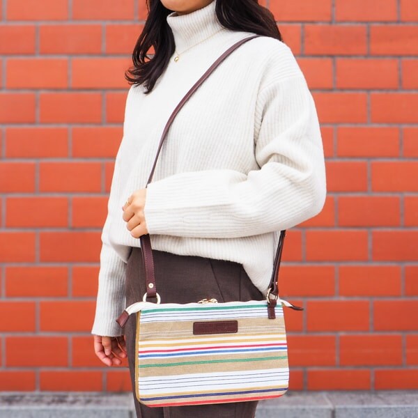 ドゥブルヴェ サコッシュ（フラーム ミエル） | レ・トワール・デュ