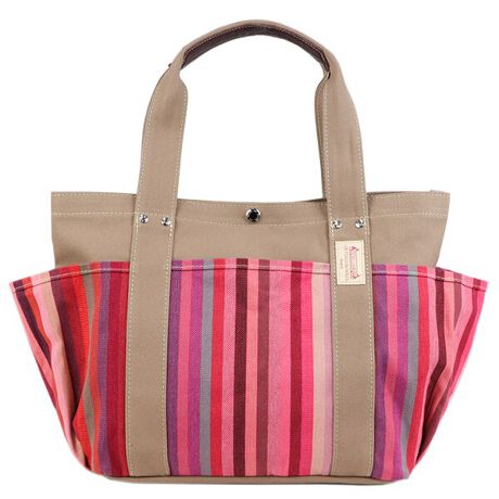 [^:U126B080]yiɂāzMTCÝAA4t@CۂAɂ|TCYȂ̂Œʋ΁Eʊwɂp܂ByɂāzPETITE DANI Rose^v` _j [YI[i[fUCi[ L^vȂ̗FlłV\̎Danielle Grailei_jGO[OjɂȂݖtꂽPETITE DANIV[YBڂ݂₪Ĕ炫ւA₪ĎU䂭öꐶAقȂsN̑@ׂȑgݍ킹ŕ\܂B