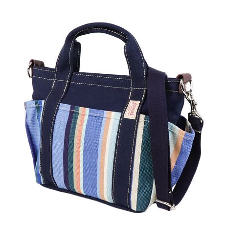 [^:R157498]yiɂāzlC4|Pbgg[gɁAO\ȃV_[e[vt2WAYdl̃obOłB܂At@Xi[JȂ̂ŁASłBzƓg̗ǂTCYŁAfC[gɂ߂Ԃ̃obOłByɂāzSHICHIRIGAHAMA Lavande Roy^V`Kn} @h kւ́wxԎO\ZixuBlvCXs[V󂯃fUCꂽB lւ̒]ƕxmR`̍íAF̔ZWŕ\闕Ƃ@p܂B [bpAA]˂̐lXɈꂽvVAu[ɁA[IWɐ܂̐FXgCvɃANZg܂B