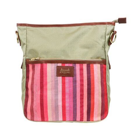 [^:U490080]yiɂāzV_[e[v̕tŁAbNTbNAV_[obOAV_[g[g3ʂ̎gł֗3WAYobOBB5TCY鏭ԂȃfUCƃiCngyłBSS[hō󂵂Ă邽߁AJWAɂȂ߂AR[fBl[g̕L܂ByɂāzPETITE DANI Rose^v` _j [YI[i[fUCi[ L^vȂ̗FlłV\̎Danielle Grailei_jGO[OjɂȂݖtꂽPETITE DANIV[YBڂ݂₪Ĕ炫ւA₪ĎU䂭öꐶAقȂsN̑@ׂȑgݍ킹ŕ\܂B