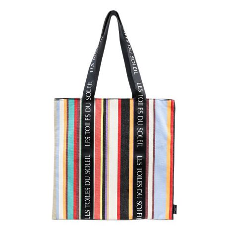 [^:MB003001]iɂĂ͐An̎gpӏɂ蕿̈ʒufڎʐ^ƈقȂꍇ܂Bʐ^1ڂ̃J[͂܂B3.4ڈȍ~̌fڎʐ^́AJ[قȂꍇ܂dl̎QlƂĂByiɂāzu\CXgCvnv~unvOʂƔwʁAǂCɎg郊o[Vudl̃fUC͂̃g[gobOłBV_[Xgbv́uLES TOILES DU SOLEILṽSe[vڂЂfUCB|₷ŎgQłByĉɂiCfނŁAɏ[ł֗ȃ|PbgtBA4TCYۂfC[Ɏg₷TCYŁAʋ΁Eʊwp◷sɂBX^COI΂ȂAjZbNXƂăIXX̃g[gBAGłByɂāzTOM Multi^g}`ƃg tBbvXg̍i̊zɕ`XgCvƁAEg[EfE\C̑OgTKZЂ̌ÂnA[JCuɂ悭ĂƂA2̕~bNXĂ̐nfUC܂B