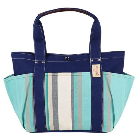 [^:U126484]iɂĂ͐An̎gpӏɂ蕿̈ʒufڎʐ^ƈقȂꍇ܂Bʐ^1ڂ̃J[͂܂B3.4ڈȍ~̌fڎʐ^́AJ[قȂꍇ܂dl̎QlƂĂByiɂāzMTCÝAA4t@CۂAɂ|TCYȂ̂Œʋ΁Eʊwɂp܂ByɂāzFELIX Turquoise Gris^tFbNX `R[Y ON̎ЈƂČēłtFbNXEviXɌhӂ\ăfUCꂽB̑Ώ̓Iœ`IȃLoX́ÂȂ̃fbL`FAvNȂA㕗ȃJ[pbgŕ\Ă܂B