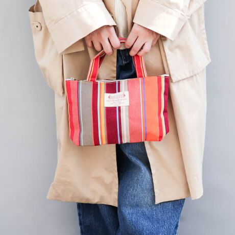 [^:U108B003]yiɂāzobOCobOƂĂg锖^ŃRpNgZIPtg[gB|PbgtĂARpNgȂ璷ẑłx݂̃`pobOƂĂ߂łBnh̐n̎gpӏ͎ʐ^ƈقȂꍇ܂ByɂāzST VINCENT Rouge^T @T [W180cmCOLLIOUREiRE[j̕43cmɏknBST VINCENT́AtXCOLLIOUREɂ鋳̖OłB