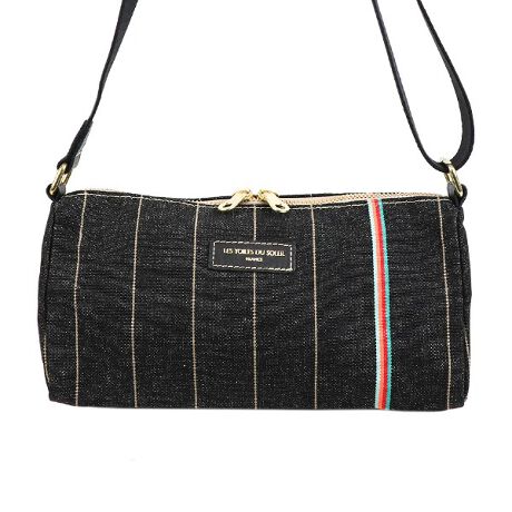 [^:U374B103]yiɂāzXgCv̕ƂɐFςU[킹ASS[hōBJWAɂȂ߂AR[fBl[g̕L܂BRpNgȌڂȂAz܂ByɂāzMONSIEUR Noir^bV m[amp̃X[c̕C[Wč܂BԊuɔzuꂽCARayure tennisisXgCvj̃X[cv킹܂B