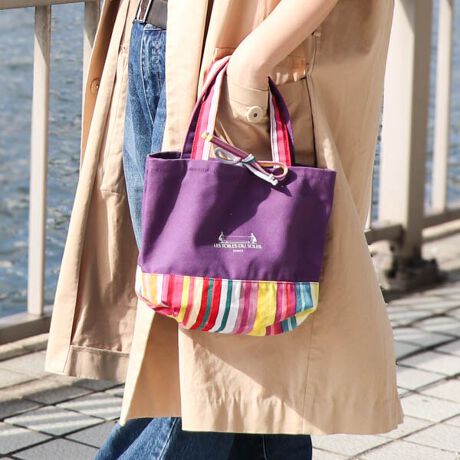 [^:AB014223]yiɂāzX̃R[fBl[gɍʂYĂ\CXgCvgpAJtŏiȃg[gobOB ug[EfE\CvŒNĂA[JCuI΂ꂽlCfUC̃obOłB̃{fUC炵ANZgɂȂAfC[R[fɉ؂₩vX܂B{fBJ[̓\CXgCvɍ킹|bvȃRrJ[œWJBɕG͂ݏoȂԂŏiȃTCYB500mlybg{gcɂۂ܂Aڈȏ̎[͂ւAoɂ҂łBJWAAǂȃX^Cɂށul̃fC[g[gvłByɂāzJOUR DE FETE Multi^W[ h tFbg }`JOUR DE FETE̓tXŁuՂ̓vӖ܂B714ApՂ̎ÃC~l[V키̊XpʂĂ܂BʂkȃXgCvŁAlX̗zCȋC\܂B