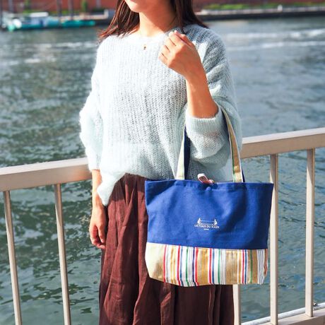 [^:AB015486]yiɂāzX̃R[fBl[gɍʂYĂ\CXgCvgpAJtŏiȃg[gobOB ug[EfE\CvŒNĂA[JCuI΂ꂽlCfUC̃obOłB̃{fUC炵ANZgɂȂAfC[R[fɉ؂₩vX܂B{fBJ[̓\CXgCvɍ킹|bvȃRrJ[œWJBɁA߂ɐ݌vnhɂA莝ɂ|ɂΉł2WAYdlłBA4TCYybg{gTCYŁAʋ΁EʊwEoɂ҂BJWAAǂȃX^Cɂށul̃fC[g[gvłByɂāzFLAMME Miel^t[ ~GFLAMMÉAh2024NpċGܗցh̊JÂɂȂŁAS̐FʂɃCXpCAăfUC܂B̃X|[cCxgɌhӂ\鐶nłB