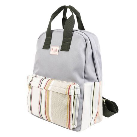 [^:AB018483]yiɂāztX̓`Duh ug[EfE\Cv ̉؂₩ȃ\CXgCvґɎgpA|bvŉ؂₩ȃbNTbNBO|PbgƃTChɌӂ\CXgCvngݍ킹A{fBJ[Ƃ̃RgXgyfUCłBnhtŎ莝OKBt@Xi[JKobƍLJȀoꂪ₷dlɂȂĂ܂Bɂ14C`m[gubN^ubg傫ŔwʂɃNbV|PbgtłBʋ΁EʊwEoɂ҂BJWAȂîA𖾂邭ĂobOłByɂāzAUGUSTE Blanc Gris^I[MXg u OI[MXǵAINV^j[ñ@JX܂ł̓̂\FʖLȐnłBƑIȒ̂Ƃ̐΂̕ǖʂɂ́Az~蒍A΂̐V̉ł́Al[hA[CAtKX̋G߂҂\āAĂ܂B