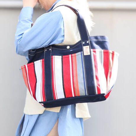 [^:U126B280]yiɂāzMTCÝAA4t@CۂAɂ|TCYȂ̂Œʋ΁Eʊwɂp܂ByɂāzDA SILVA Rouge Blanc^_ V@ [W u|gKogŁAtXŊ􂵂ƁEMaria Helena Vieira da Silvai}A Gi BGC _ V@j̊G悩CXs[V𓾂łBۉƁAG{Ƃłޏ̌IȍiXgCvŕ\܂B