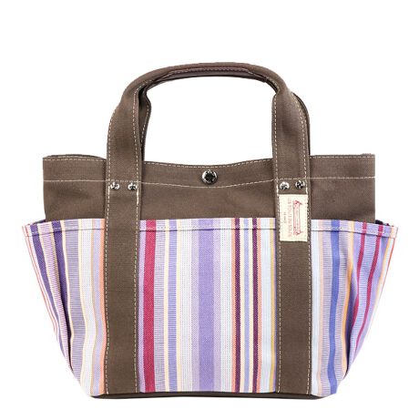 [^:U113B496]yiɂāzlCԃACeSTCYBB5TCY傤Ǔ傫ŁAigɂ߂łByɂāzVALENSOLE Violet Lavande^@\ BI @hAvhI[gv@X́u@\v́AEL̃x_[ꏊƂĒmĂ܂B āAfIȍɖł́AAAg̃x_[LAN₩ȉԂ̐FʂñI[NFƑΏƂȂĂ܂B ܂A[̃x_[̗U\Gw@\xCXs[V󂯁AIWANZgɉ܂B