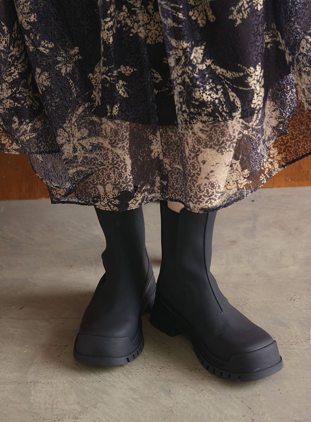 ラバー風サイドゴアブーツ | コエル(COEL) | マルイウェブチャネル