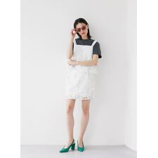 コエル(COEL)のフラワーモチーフレースミニスカート