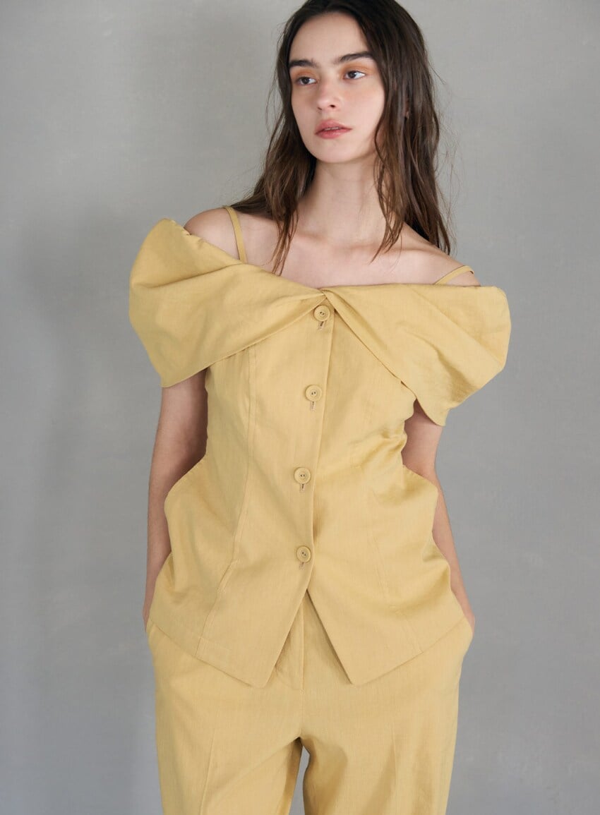 ❣️25新作 ♡ Alice+Olivia 黄色長袖ブラウス 新品♡　668 Alice+Olivia(アリスオリビア) ブラウス・シャツ(レディース