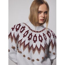 ノルディック柄ニット