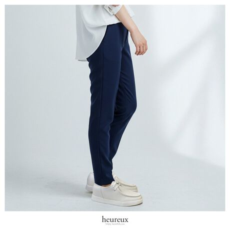 [^:HLOE-3]~bhJbg^CṽfUCAl̃Xj[J[[t@[łBLk̂V[[XłƂĂ₷AO͌ȂJbvCC\[1.5cmxwĂ̂łCȂrʂ҂ł܂BbNXX^CƑQIƂɂ񂹂AR[f΂x̑Ή́BV{̂v̂悤ȎŃTNbƑlJWAɁBItBXJWAɍ킹ĂA▭ȂȔo܂BfUCłȂIȂNZɂȂ闚SnByʃ\[ɒᔽƍ̃NbV킹WC\[ŔɂASn̓Xj[J[xBXɑfłTbƗKȃCjOijŉK̂́BC̋ۂ̔ɐB͂ɗ}鐧ۖhLʂ̂鍂@\dlB̉JȂւIyʂȍvȂ̂ŁAJ≘ɂA{͌y@łOKłBĈŷŁAtBbgĂƂɂNNłBXj[J[[t@[TCYWJF23.5`26.0cmJ[FubNEzCgq[̍F2.5cm+1.5cm(Cq[)dF225gi23.5cm БjގFvuh/heureux(E[[)@JVhCrOV[Ŷ悤ȃXb| ^Cv JtFVbvȂǂdɂœKł