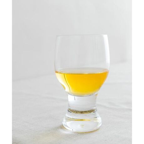 [^ԁFHIROTA-K001UZA3]̃ACeWEB菤iłB1979N̖@̃fUC𕜍܂BՂƌ݂̂ꂪŁA₷ƈ芴𗼗Ă܂Bɕ񂾂v킸񂹂ȂA炩ȗ𐶂ރOXBݕ̎e[u̖͗l܂ŉfAKXpԂƂ̋EEy߂OXƂȂĂ܂BHƂȂ݂₷Ay₩ȉoɈ芴vXĂ܂BptDESIGNER|@@(1915-2011)͓{\H|fUCi[łBg̎_ɗAŖ͌^ȂlfUC@тđAX̕炵Lɂ́Aĝ𐔑fUC܂B݂1953NɔގgɂĐݗꂽYANAGI DESIGN OFFICE(HƃfUC)ÃfUCÔƁAVfUĈق̊ďCfUC[ցA犈sĂ܂BAcɎqAcɎq1899NɓőnƁBōłĵɎq[J[̈łB ߑɃ[bp`KX́A{̔ӎƗZA{Ǝ̃fUCJԂ܂B AcɎq́AnƂЂɓ`MdȃfUCɁA]ː؎q␁ɎqȂǖXƎ󂯌pdɂ`IpÃCeAɒav_Ng葱Ă܂By2025 Spring^Summerzy25SSz̏íAKX̂ߋCA؂Ȃǂ̉ߒœ邱Ƃ܂Bd݁AF̔ZWȂǂ̍܂B̑舵Ɋւ܂ẮAiɕt̃AeV^OBe : 230mli摜́A̓p\RȂǂ̉{ɂAۂ̐FƈقȂČꍇ܂B\߂Bi̐F̖ڈ́AiP̂̉摜QƂBCɓo^̂߁Cɓo^íA}Cy[WɂČ݂̉i݌ɏ󋵂̊mF\łBXg̊Ǘɐ񂲗pB