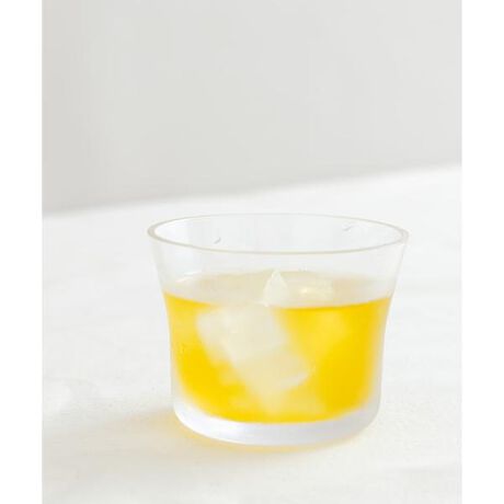 [^ԁFHIROTA-K006UZA3]̃ACeWEB菤iłB{̐ElɂĈJɍꂽAݕɂ₽ݕɂgOXBɌčLtA`ɂĈݕ̍芴邱Ƃł܂Bzbg̃R[q[͂̂ƁAW[Xn[ueBA~ECXL[̃bNOXƂāAzbgCAXpCX̌TOAȂǓĂɉoĂ܂BݕȊOɂT_₨y؁A܂݂̃ibcAfU[gJbvȂǗlXȃV[łg܂BdqWA΁AI[uAⓀɁAH@͂gpɂȂ܂B˔tDESIGNER|JfB@Gi{ƃf}[N_Ƃv_NgfUCi[BpwƌA{̐G݃[J[f}[ÑfUCX^WIł̌ooāA2022NERINA CALDEIRA design studioݗBVvŐĂȂN^CXȃfUCڎwĂBAcɎqAcɎq1899NɓőnƁBōłĵɎq[J[̈łB ߑɃ[bp`KX́A{̔ӎƗZA{Ǝ̃fUCJԂ܂B AcɎq́AnƂЂɓ`MdȃfUCɁA]ː؎q␁ɎqȂǖXƎ󂯌pdɂ`IpÃCeAɒav_Ng葱Ă܂By2025 Spring^Summerzy25SSz̏íAKX̂ߋCA؂Ȃǂ̉ߒœ邱Ƃ܂Bd݁AF̔ZWȂǂ̍܂B̑舵Ɋւ܂ẮAiɕt̃AeV^OBe : 160ml : 10cm ^ 10.5cm ^ s10.5cmi摜́A̓p\RȂǂ̉{ɂAۂ̐FƈقȂČꍇ܂B\߂Bi̐F̖ڈ́AiP̂̉摜QƂBCɓo^̂߁Cɓo^íA}Cy[WɂČ݂̉i݌ɏ󋵂̊mF\łBXg̊Ǘɐ񂲗pB