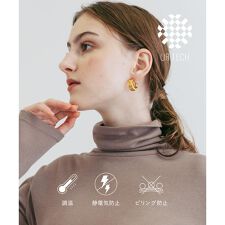 『UR TECH』タートルネックロングTシャツ