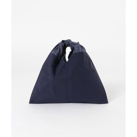 [^ԁFUMA5-KASURI01]a̎DȃfUC̃obOBVvȂ蕿ꂽfUCۓIłB܂莆̂悤ȎOp`̃tHƓŁÃR[fBl[gɂ肰ȂANZgY܂ByʂŃRpNgɐ܂肽߂邽߁A^тɂ֗łBg肪ǂAîo痷s̃TuobO܂ŕL􂵂܂BVbNȐFƏ㎿ȑfނŁAJWAɂtH[}ɂ킹₷\ȃACełByAZUMA BAG ^ AY}obOzlXȃV`G[VAMtgƂĂœKAZUMA BAGBÂǂ`󂯌ṕAĂꂩ̎ńBJ[WJAZUMA̔wi\Ă܂By2025 Spring^Summerzy25SSzd : 45gi摜́A̓p\RȂǂ̉{ɂAۂ̐FƈقȂČꍇ܂B\߂Bi̐F̖ڈ́AiP̂̉摜QƂBCɓo^̂߁Cɓo^íA}Cy[WɂČ݂̉i݌ɏ󋵂̊mF\łBXg̊Ǘɐ񂲗pB