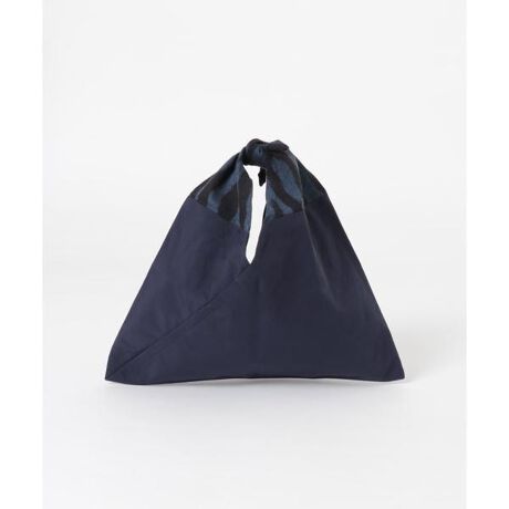 [^ԁFUMA5-KASURI01]a̎DȃfUC̃obOBVvȂ蕿ꂽfUCۓIłB܂莆̂悤ȎOp`̃tHƓŁÃR[fBl[gɂ肰ȂANZgY܂ByʂŃRpNgɐ܂肽߂邽߁A^тɂ֗łBg肪ǂAîo痷s̃TuobO܂ŕL􂵂܂BVbNȐFƏ㎿ȑfނŁAJWAɂtH[}ɂ킹₷\ȃACełByAZUMA BAG ^ AY}obOzlXȃV`G[VAMtgƂĂœKAZUMA BAGBÂǂ`󂯌ṕAĂꂩ̎ńBJ[WJAZUMA̔wi\Ă܂By2025 Spring^Summerzy25SSzd : 45gi摜́A̓p\RȂǂ̉{ɂAۂ̐FƈقȂČꍇ܂B\߂Bi̐F̖ڈ́AiP̂̉摜QƂBCɓo^̂߁Cɓo^íA}Cy[WɂČ݂̉i݌ɏ󋵂̊mF\łBXg̊Ǘɐ񂲗pB