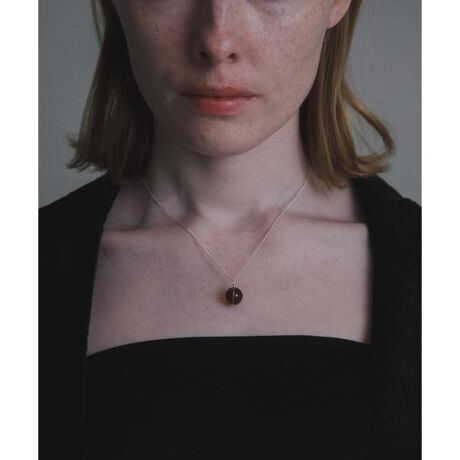 [^ԁFURA4-2PD100-C]Xg[ANZgɂȂ郍OlbNXBXCh{[Œ̒߂\Ȃ̂ŁAX^COɍ킹ĕ͋CςĊył܂B}U[Iup[̐Όt : uNvuvuxvu~vȂǁBX[L[NH[c̐Όt : ufvuӔCvuvu₵vȂǁBdecor(fR[)uvRZvgɁÃX^CyޏցAA[oT[`ƂẴWG[ANZT[AG݂ZNgB u1ŒłA2ŗVłA3ŏĂBv gݍ킹ŃC[Wς΁AɐVX^CBgݍ킹yރANZT[łオ܂By2025 Spring^Summerzy25SSzd : 5gi摜́A̓p\RȂǂ̉{ɂAۂ̐FƈقȂČꍇ܂B\߂Bi̐F̖ڈ́AiP̂̉摜QƂBCɓo^̂߁Cɓo^íA}Cy[WɂČ݂̉i݌ɏ󋵂̊mF\łBXg̊Ǘɐ񂲗pB