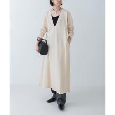 『MADE IN JAPAN』Vネックロングワンピース