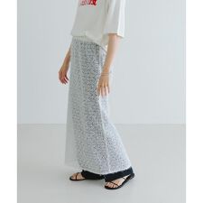 アーバンリサーチ(URBAN RESEARCH)のシアージャガードストレートスカート