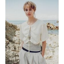 RITA ROW　LUMEN TOP