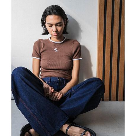 [^ԁFUWA5-SS6]JayáAɏ̏_炩ւI[KjbNRbg100gpĂ܂BV[XȃgbvX́Âɂ҂ƃtBbgAǂȑ̌^TCYɂtBbg܂BRgXǧpCsOfUCANZgɂȂꒅłByOPERA SPORT ^ IyX|[cz2019NStephanie GundelachAwa MalinaRyn[QŗグIyX|[ćAȂ^CXȃX^CāBTXeireBɏd_uAV[YƂɏȃRNV𔭕\ĉߏ萶Y𐧌Ă܂By2025 Spring^Summerzy25SSzi摜́A̓p\RȂǂ̉{ɂAۂ̐FƈقȂČꍇ܂B\߂Bi̐F̖ڈ́AiP̂̉摜QƂBCɓo^̂߁Cɓo^íA}Cy[WɂČ݂̉i݌ɏ󋵂̊mF\łBXg̊Ǘɐ񂲗pBfފ : ₠(Pristinê)Lk : 藠n : Ȃ : Ȃ|Pbg : Ȃ