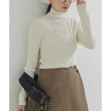 アーバンリサーチ(URBAN RESEARCH)の『UR TECH』ハイネックリブニット