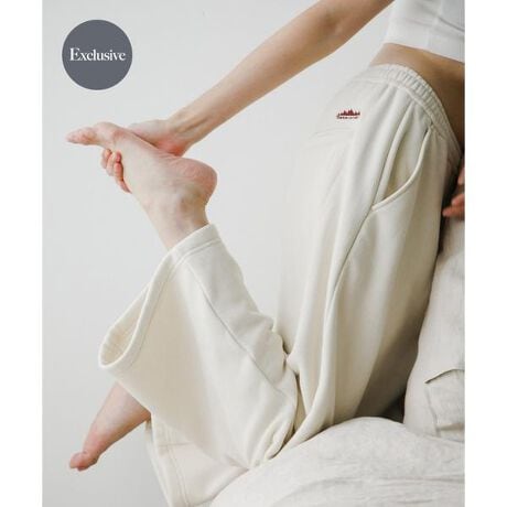 [^ԁFURA7-24W001]l̃}CEFAA @\t[XpcB A[oT[`THOUSAND MILEɕʒAʂȃt[XpcBJWAȃACeȂAsIŐꂽfUCɎdグĂ܂B  bNX̂ƂVGbgŁAKȐSn͂łBҏオ[Aĝ̃CEɂfUCBEGXg̓SƕRŒ߂ł̂ŁAD݂̃tBbgŐĂ܂Bfނ Wbvt[fB[A t[XxXgƍ킹ĒĂ̂߂łBdȂy₩ȒSnƁA  \ʂ̓jbgAʂ̓t[XfނŁAƐSn悢G𗼗܂ByĉAÓdCNɂ@\tB܂Ae⌨Ɏ{ꂽ@\e[vRۖhLʂ߂Ă܂B yTHOUSAND MILE ^ TEUh}CzAJEJtHjABTfBGSŐݗꂽAEghAEFAuhBuh̗ŔAuThousand Mile(1C600L)̒ɏo鎞ɎgĂ炢vƂz疼t܂B@\ƉK˔ACyɃAEghAt@bVyނƂłACeWJĂ܂By2025 Autumn^Winterzy25AWzi摜́A̓p\RȂǂ̉{ɂAۂ̐FƈقȂČꍇ܂B\߂Bi̐F̖ڈ́AiP̂̉摜QƂBCɓo^̂߁Cɓo^ꂽíA}Cy[WɂČ݂̉i݌ɏ󋵂̊mF\łBXg̊ǗɂЂpBfފ : ȂLk : ₠藠n : Ȃ : Ȃ|Pbg : OFFF170cm(M) ^ 162cm(L)BLACKF152cm(M)