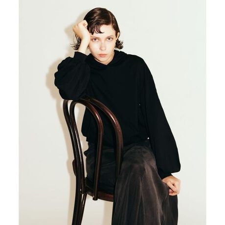 [^ԁFUSA6-21W003]ƂASn̗ǂt[htTEEBGlance ́uƌvAuu̎vƂӖB̒łȎ狗uɁAƃt[hԂĂˁAƂv߂Ă܂B 傫߂̃t[hƁA{[̂鑳|CgBɐɂ́Ah[R[hĂĂAɂĂ̓[hɂpł܂ByTeya^ eCz2025NHɃfr[AURBAN RESEARCH̃nEXuhBv_NgNGCeBuɂ́AX̎тNGCeBuRNeBuskinQAuh̐EςLɕ\BwTeyax́uԁiTimejvƁuC[iLayerjvgݍ킹ꂩȂAd˂邲Ƃɐ[܂AȂ炵ohRZvgɁAx[VbNɐނЂ˂⃔Be[W̋C܂ƂAɗn݂Ȃ炵v_NgĂ܂BwTeyaxڎŵ́AV[YɍEȂ^CXȃx[VbNACeBɂق̏̈aGbWhƁB̌^NɊ֌WȂX^COy݁AXƂZlցAԂɂsɂZтAIŁAc̋ƃ[A𗼗A̔܂ƂM^Ă悤ɁBx[VbNȂuh炵Ђ˂Apł郏[h[u܂BɁÃRNVƂRɃR[fBl[gł悤݌vĂAV[Y𒴂Ċy߂ACeڎwĂ܂By2025 Autumn^Winterzy25AWzi摜́A̓p\RȂǂ̉{ɂAۂ̐FƈقȂČꍇ܂B\߂Bi̐F̖ڈ́AiP̂̉摜QƂBCɓo^̂߁Cɓo^ꂽíA}Cy[WɂČ݂̉i݌ɏ󋵂̊mF\łBXg̊ǗɂЂpBfފ : ȂLk : Ȃn : Ȃ : Ȃ|Pbg : ȂC