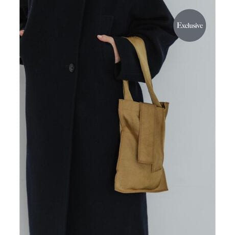 [^ԁFCU26110-2220010]ʒCURRY͕ʒJ[łBԂ悤ȃfUCIȃV_[g[gobOBEFA𐻑DHɃobO̎dl˗邱ƂŁAobO[J[ɂ[J[ɂAނȂCYACeɎdグĂ܂BIWiŐ삵iCfނ́A~^[ȕ͋CY킹A㎿ȃOWA[oBV_[Xgbv́A|Ǝ莝̒ɑΉB̃xgŌ|\łB܂AV_[Ɏ{ꂽuhl[̃Xeb`|CgBVvłȂA܂ŗm̂悤ȍׂCAVѐS荞܂ꂽobOɎdオĂ܂ByITTI ^ Cb`zOI肷̑fނTOKYOɗƂ݁ALxȌo萶ݏot@bV_̃ACeBVvłȂJeSCYȂAvVIȃfUCĂBy2026 Spring^Summerzy26SSzd : 95gi摜́A̓p\RȂǂ̉{ɂAۂ̐FƈقȂČꍇ܂B\߂Bi̐F̖ڈ́AiP̂̉摜QƂBCɓo^̂߁Cɓo^íA}Cy[WɂČ݂̉i݌ɏ󋵂̊mF\łBXg̊Ǘɐ񂲗pB