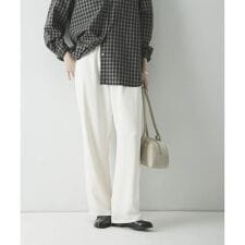 サテンイージーセミフレアパンツ