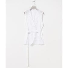 カットワーク刺繍ジレ