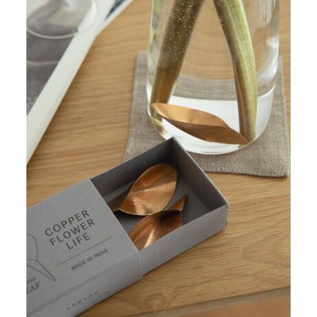 [^ԁF304988-DZA3]̃ACeWEB菤iłBԂ肽ǂɌ͂Ă܂cƂY݂琶܂܂B؂Ԃތ1ɁA̒ŔGۂ؂ŔɐBA̋zグȂĂ܂Ƃ܂B͍RۍpƌĂAGۂ̔ɐB}邱ƂŁA؂Ԃ𒷂ꂢɕۂƂł܂Bׂ͂ĐElɂnhChŐYĂ܂BƎ̎[݂̂򂪏iȕ͋CoAgقǂɑĂfނȂł͂̓łBŇo߂ƂƂɁAGCWOꈤNĂ܂Byshesay ^ VZCzg₷ƃfUCɂIWiACe舵CeAGݓXBu݂!vu I found it!vqlƎȂtɁAʂ̖ʂɍʂ܂B͋C̐ƔĂ񂾂荕񂾂肷鐫܂BgłɏXɐFZȂA݂̗lȔ_o肷ꍇ܂Ai̓̂ЂƂƂĂB_̐HiݕƁAϐFnoꂪ܂̂łgp͂TBigpA킸ɒuĂAHit܂ܒԒuĂƁAϐFΐ(낭傤)o₷Ȃ܂Bgp͏o邾􂢁A_炩zŐC悭@ĊĂBH@Ȃǂł̐̓Tr╅ȞƂȂ܂̂ł߂B^V⌤܂̓܂̎gp͕\ʂt錴ƂȂ܂̂ł߂Bi͔M`ɗDĂ܂̂ŁAM̂ꂽۂ͋\ʂMȂAΏ鋰ꂪ܂̂ŏ\ӂBނ͋x̂fނłAƂ苭Ռ^肷Ɗ邱Ƃ܂̂łӂBi摜́A̓p\RȂǂ̉{ɂAۂ̐FƈقȂČꍇ܂B\߂Bi̐F̖ڈ́AiP̂̉摜QƂBCɓo^̂߁Cɓo^íA}Cy[WɂČ݂̉i݌ɏ󋵂̊mF\łBXg̊Ǘɐ񂲗pB