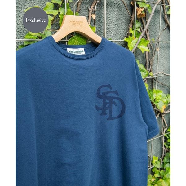 [�}���C]�w�ʒ��xSASSAFRAS SFD Logo T-shirts 1/2/�A�[�o�����T�[�` �h�A�[�Y�iURBAN RESEARCH DOORS�j �l�C�r�[