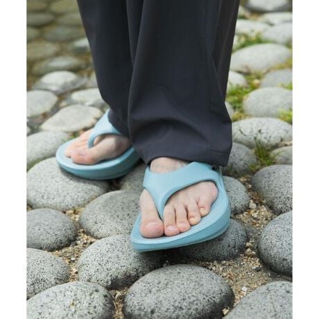 [^ԁFDMA5-200001]̔₷Jo[T_uOOFOS OoriginalvB擾ς݂̓fށuOOfoamvgpAQ̃NbVƏՌzBŜݍނ悤Ȑ݌vŁAԂ̎gpłKȗSn񋟂܂ByʂŐɂAgAEghAAbNX^C܂ŕLV[ŊBVvȃfUCł܂܂ȃR[fBl[gɂ킹₷ACełByOOFOS^E[tHXz2011NɃ}T`[ZbcB̃RnZbgŃX|[cIg[i[AV[Y[J[̐iJɌgxe`[A2 N̍ΌJJo[V[YuhBՌ}fOOfoamɂAւ̏ՌAGAAwɂ镉SyB܂lԍHwɊÂĐ݌vꂽtbgxbgɂAy܂DxȂی삵Aւׂ̕]̌C47yłƂĂ܂By2025 Spring^Summerzy25SSz̏i̓J[ɂĐYقȂ܂B(CosmicGrayC NomadC MistC OliveDrabC SlateC Foliage)xgi(Black)؍d(Б) : 160gi摜́A̓p\RȂǂ̉{ɂAۂ̐FƈقȂČꍇ܂B\߂Bi̐F̖ڈ́AiP̂̉摜QƂB-----------------------------sX^btr[tTCY : 27҂ŁAƂ]邱ƂȂ₷łB[X^btf[^]i̒pTCY : 27.5`28.0m : 26.5cm : 24.5cm : ʁSnɂ͌l܂̂ŁA܂łڈƂĂB-----------------------------Cɓo^̂߁Cɓo^íA}Cy[WɂČ݂̉i݌ɏ󋵂̊mF\łBXg̊Ǘɐ񂲗pB