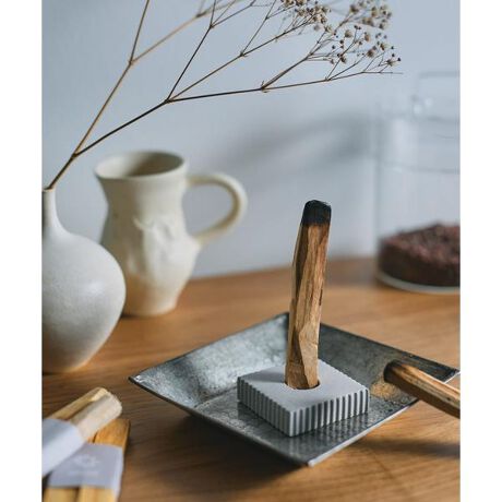 [^ԁFDP43-4HD208]قȂ2̍̃pTgƁÃXg[z_[ZbgɁBpTg̎vYłGNAhƃy[ỸXeBbNɐp̃z_[ZbgɂȂAɃpTgĂX^[^[Zbg܂BXyCŁuȂ؁vƂӖĎY̐_̍؁upTg(Palo Santo)vB1000NȏÕlCeBuCfBA̎ォ疂⎡ɎgĂA򉻌ʂKĂэނƂAƂĂ󏭂ȍ؂łBADOORS LIVING PRODUCTSł͈قȂ2̍̃pTgZbgłpӁB------------(GNAhY)tbVȊkނ~gAz鍁B(y[Y)nUN̂悤ȖFȍ肪YA₩ȕ͋CɁB------------ɃGRXg[̃pTgz_[t邱ƂŁAwシɊył悤ȃpbP[Wɂ܂Bz_[͐l̂ɗLQȐg킸AϋvfނōꂽGRfނ̗̂̂pBXt[(p)̉ԕقߍ܂ĂāA1_1_̂ߌ̍̂͗lył̂łByDOORS LIVING PRODUCTS(hA[YrOv_Nc)zDOORS̃vCx[g[xBmgтĂ炦悤ɁAfUC͋ɗ̓VvɁAgSn̂悳ɂG݂WJĂ܂BVR̍؂̂߁A⌇܂B\߂BƓ̍肪܂BSgɈُꍇ͂Ɏgp𒆎~A\ɊCsĂB̑舵Ɋւ܂ẮAiɕt̃AeV^OB[pTgz_[]- : 4.5cm ^ 1.2cm ^ s4.5cmi摜́A̓p\RȂǂ̉{ɂAۂ̐FƈقȂČꍇ܂B\߂Bi̐F̖ڈ́AiP̂̉摜QƂBCɓo^̂߁Cɓo^íA}Cy[WɂČ݂̉i݌ɏ󋵂̊mF\łBXg̊Ǘɐ񂲗pB