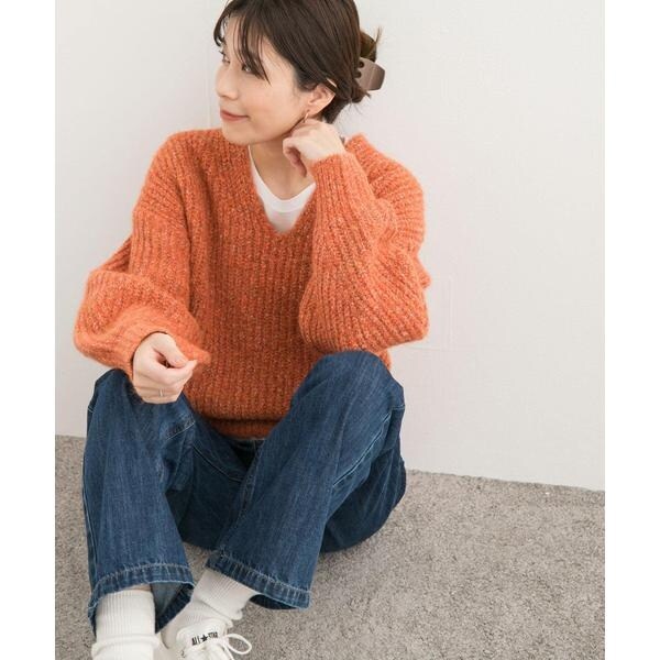 アーバンリサーチ 衿レースVネックニット URBAN RESEARCH（アーバンリサーチ）の「【予約】衿レースVネック