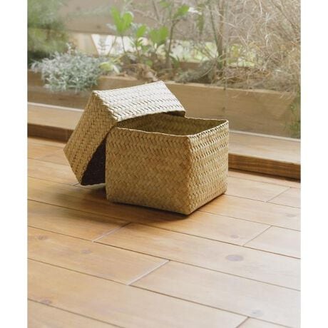 [^ԁFKJ-28S-DZ43]̃ACeWEB菤iłB[␮ɁBRfނ̃oXPbgBJ`[ƂÄpčꂽ`̃t^t{bNXׂ܂BEl̎łЂƂЂƂ҂݂ĂꂽAâƂꂽ҂ݖڂfUCBȂȂ̂ɏvȑfނgpĂ̂ŁAp̂|CgłBSTCY͒悭ԂŁAARXȂǂăhbT[ɔzûIXXBt^tȂ̂ŒgɂAԂ茩ɍœKȎ[CeAłByTCAz^C̃nhCh̃AWAG݂舵ĂuhBnhChEVRfނƂt؂ɂAЂƂЂƂEl̎芴qlɓ`悤ȕtl̂鏤iĂĂ܂Bd : 110gi摜́A̓p\RȂǂ̉{ɂAۂ̐FƈقȂČꍇ܂B\߂Bi̐F̖ڈ́AiP̂̉摜QƂBCɓo^̂߁Cɓo^íA}Cy[WɂČ݂̉i݌ɏ󋵂̊mF\łBXg̊Ǘɐ񂲗pB