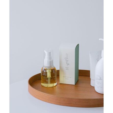 [^ԁFmbwith06-DZ43]̃ACeWEB菤iłBƂȂŃx^ȂA}`Ɏg鑽@\ICBlЉ̒Ń}}łȂǂȐlɂYBȑz߁Au킽炵A邨vLb`Rs[ɁȀHyMAMA BUTTER(}}o^[)zj[Ax[VbNCA"With(EBY)"B̃tFCX&{fBIĆAVA͂߂ƂVRR99̕ێōĂāA{ŊAǵAȂǑSgێ邱Ƃł܂B킽ŁA̕ێPAIɍsĂ邷̂̓MtgɂIXXByMAMA BUTTER(}}o^[)z"Ԃ񂩂q܂ŁASĂ̔"RZvgƂAi`XLPAuhBێɗDꂽVAo^[z̃RXXLPAACeȂǁALN̕ɂgDî̂WJĂ܂BޗAۑ@̓pbP[W̏i摜mFBe : 80mli摜́A̓p\RȂǂ̉{ɂAۂ̐FƈقȂČꍇ܂B\߂Bi̐F̖ڈ́AiP̂̉摜QƂBCɓo^̂߁Cɓo^íA}Cy[WɂČ݂̉i݌ɏ󋵂̊mF\łB Xg̊Ǘɐ񂲗pB